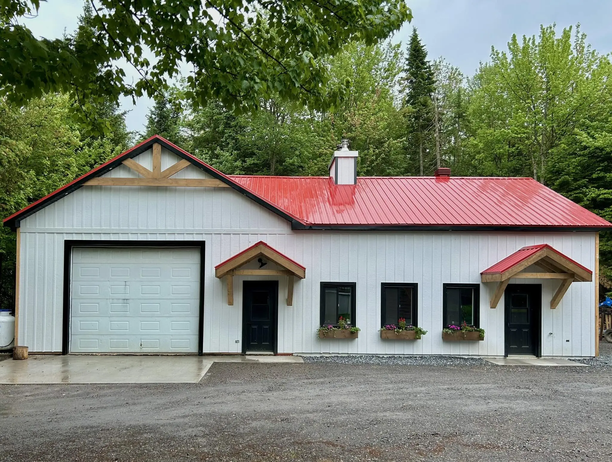 Salle de montre RA-MO-NET — vente de foyers, poêles et cheminées à Saint-Lambert-de-Lauzon